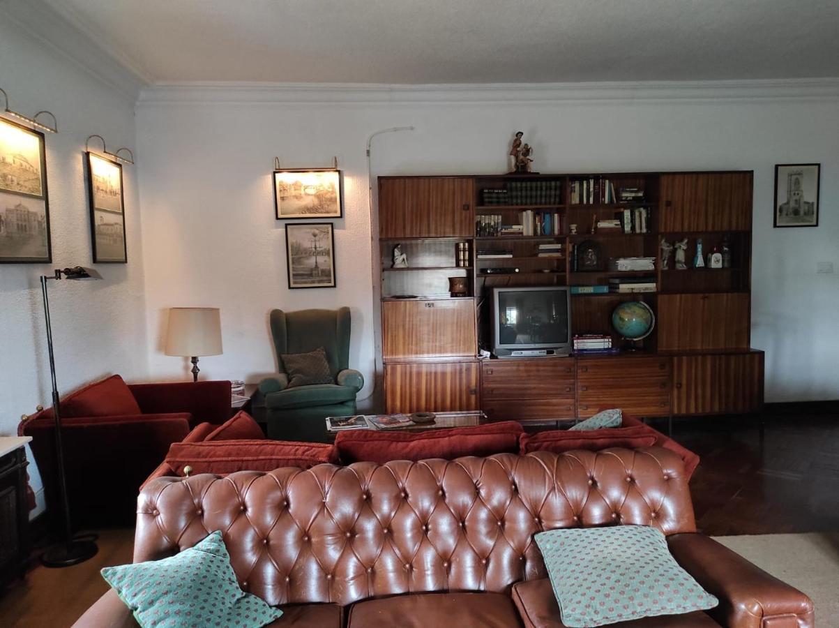 El Uncar Villa Castrejon de la Pena Luaran gambar